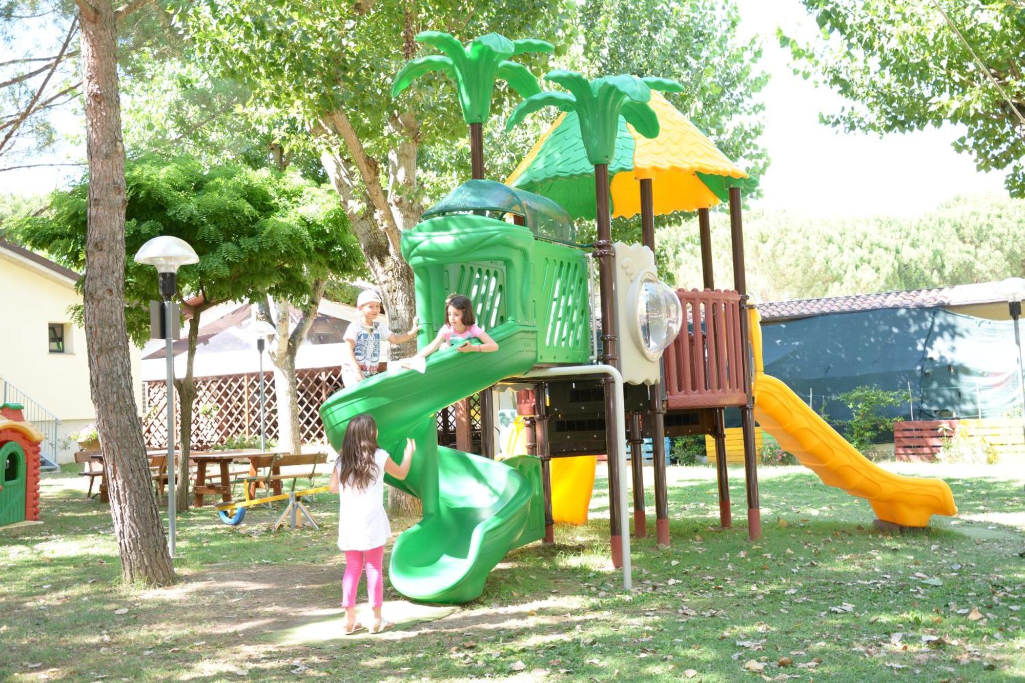 Camping Badiaccia Village Castiglione del Lago Exterior photo
