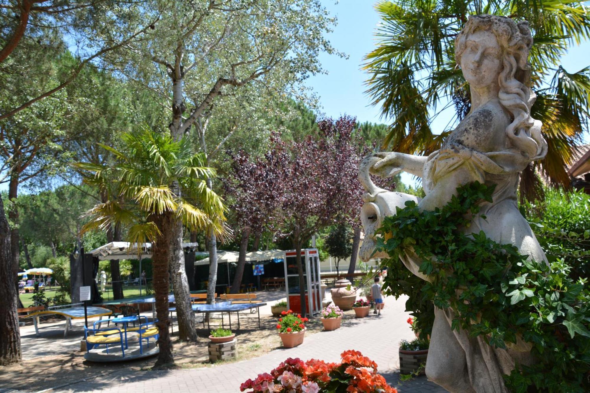 Camping Badiaccia Village Castiglione del Lago Exterior photo