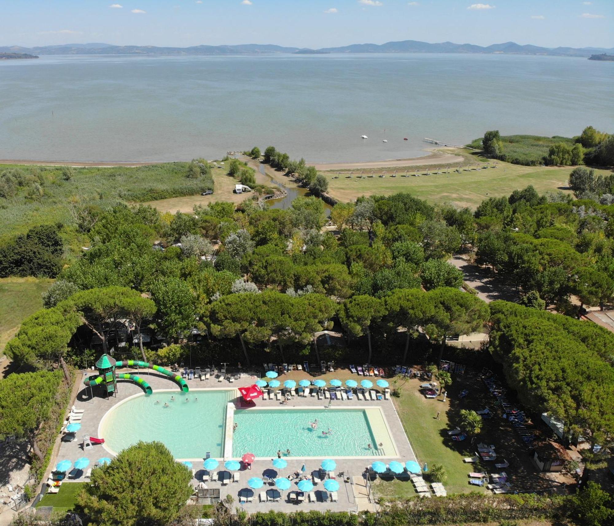 Camping Badiaccia Village Castiglione del Lago Exterior photo